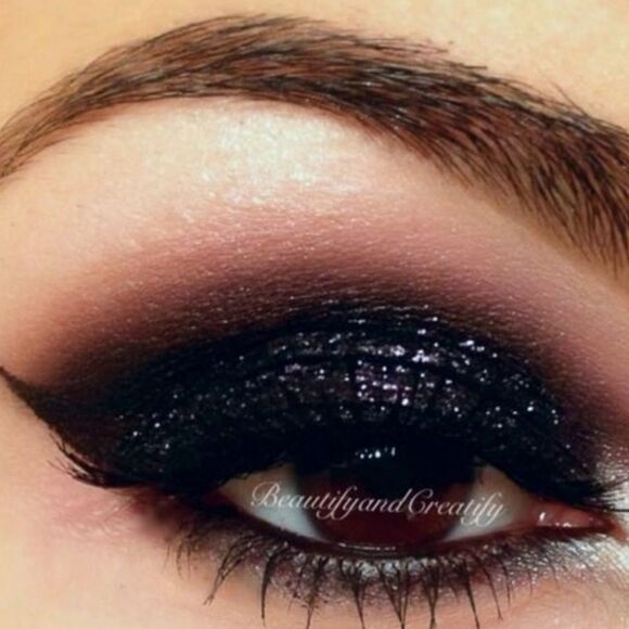 One Size By Patrick Starr Eyepopper Liquid Eyeshadow in Death Drop - Picture 9 of 16